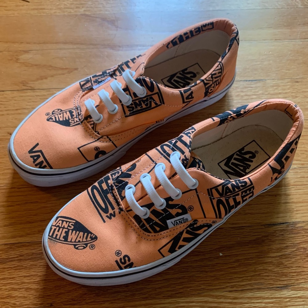 BARELY USED VANS Orange/Black print 7.5 USWomen’s